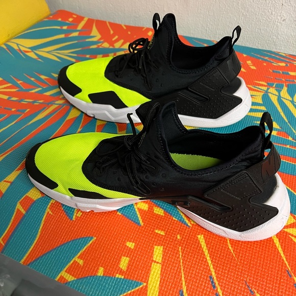 Nike huarache volt size 13 - Picture 4 of 5